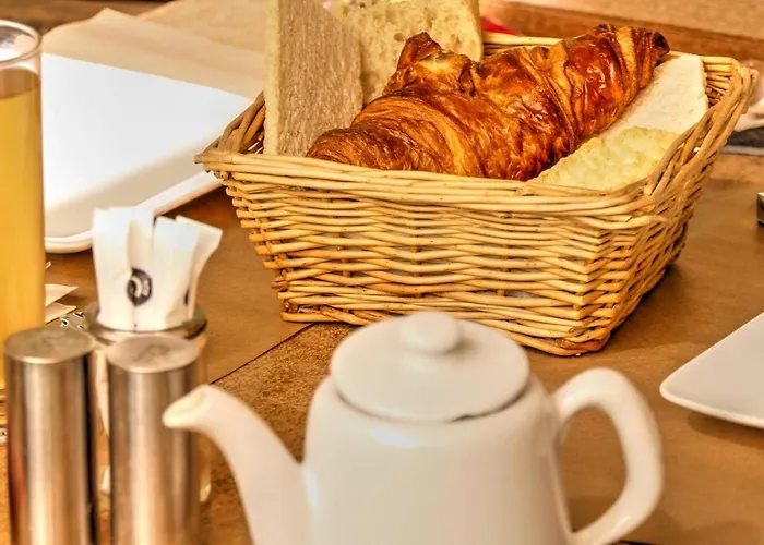 Hôtel Les Corps Saints Avignon